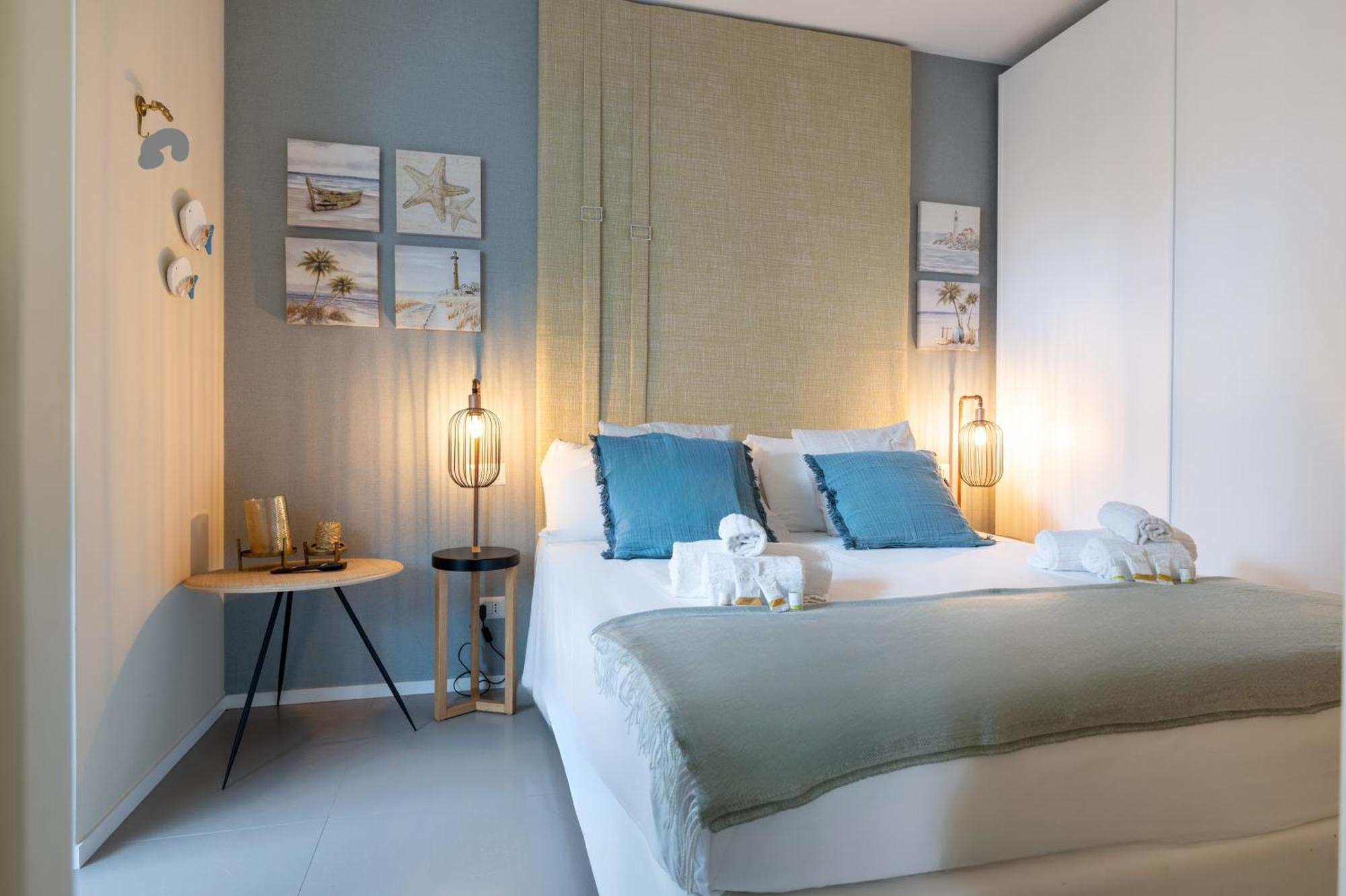 Cozy Marine Apt With Jacuzzi - 250Mt From Sea โปลีญาโนอามาเร ภายนอก รูปภาพ